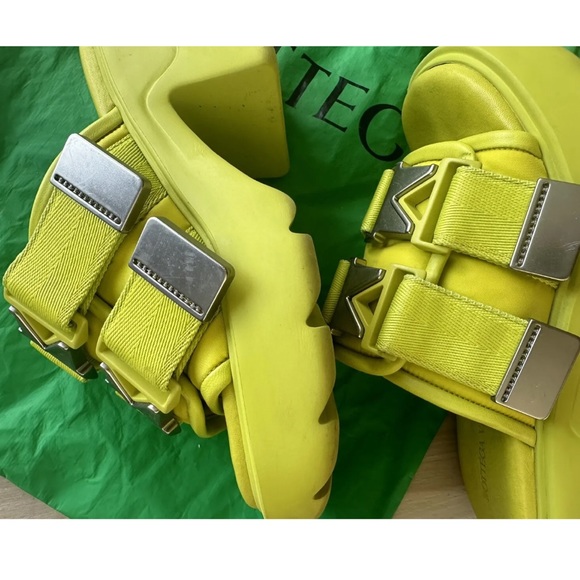 AUTH BOTTEGA VENETA Flash Sandals Kiwi SZ 36 - Picture 5 of 8